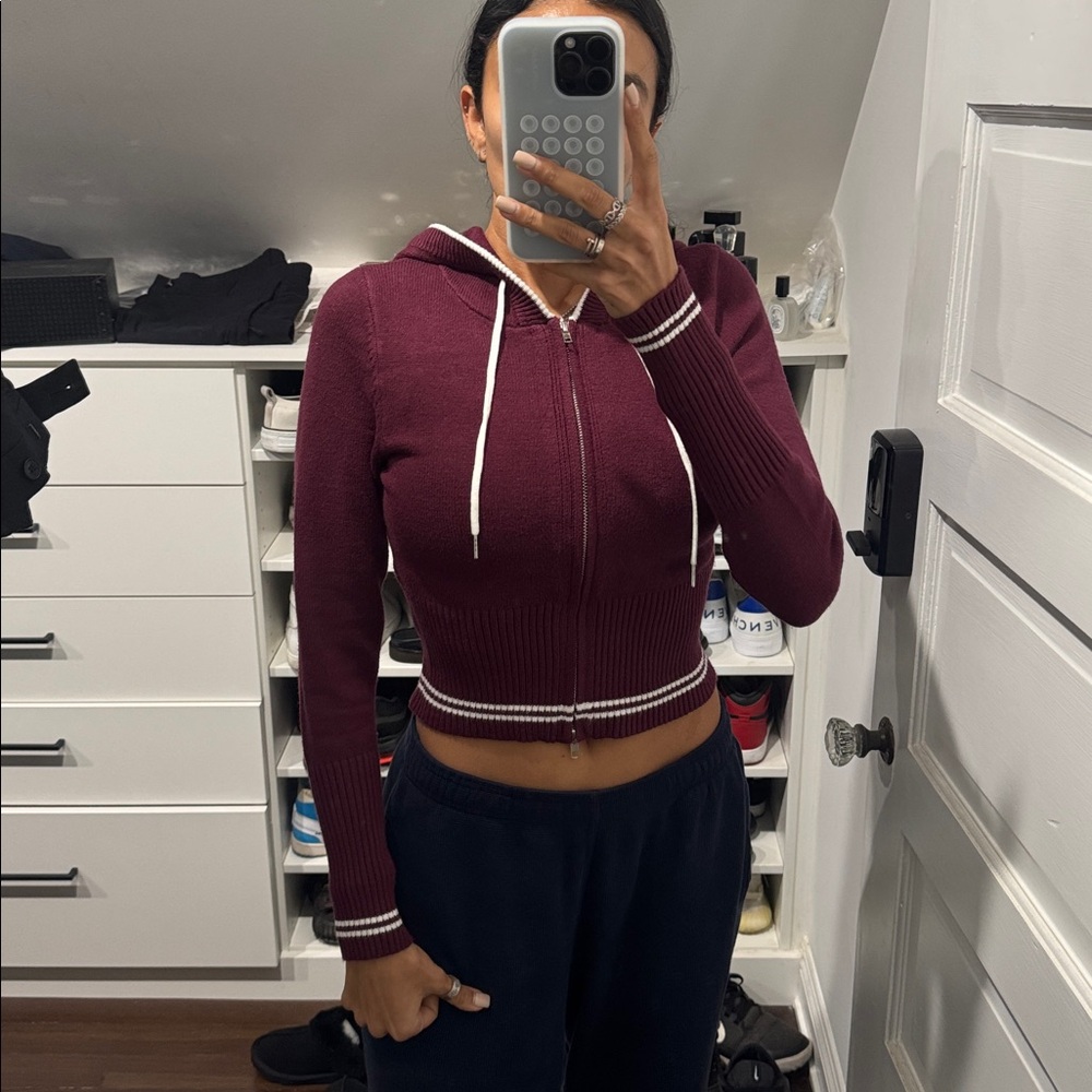 Pink Rose Maroon Zip-Up Hoodie Sweater. super soft material 
never worn
size s - Picture 2 of 6